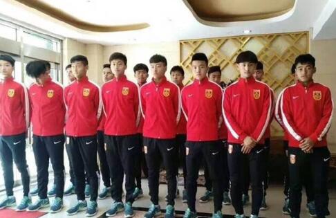 嗯啊好爽小说