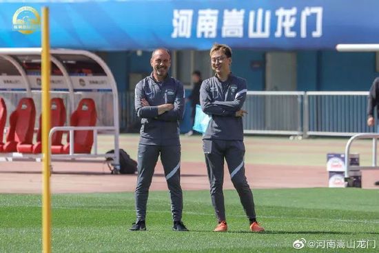 女公务员的呻吟