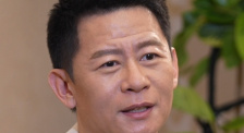 扒开腿狂躁女人爽出白浆2
